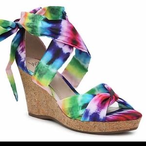 Impo multi-color sandal